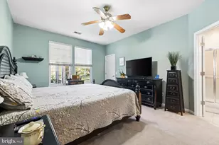 17322 Four Seasons Dr, Dumfries, VA 22025 - Photo 18