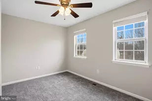 14367 Springbrook Ct, Woodbridge, VA 22193 - Photo 12
