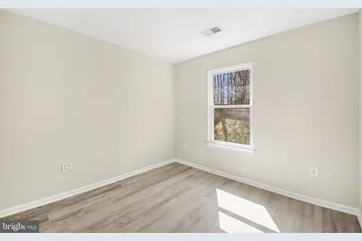 5729 Rhode Island Drive, Woodbridge, VA 22193 - Photo 22