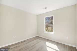 5729 Rhode Island Dr, Woodbridge, VA 22193 - Photo 22