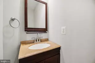 5729 Rhode Island Dr, Woodbridge, VA 22193 - Photo 26