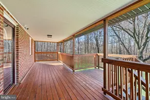 9024 Baber Dr, Manassas, VA 20112 - Photo 6