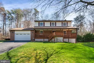 9024 Baber Dr, Manassas, VA 20112 - Photo 4