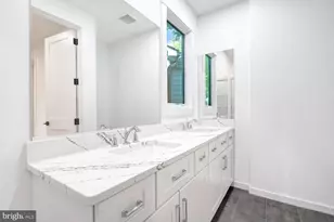 13711 Joyce Rd, Woodbridge, VA 22191 - Photo 20