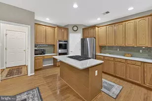 9813 Nugget Ct, Bristow, VA 20136 - Photo 42