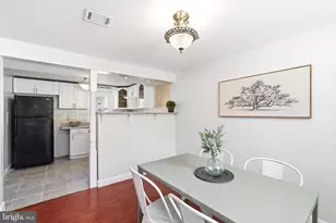 4422 Hamilton Dr, Woodbridge, VA 22193 - Photo 6