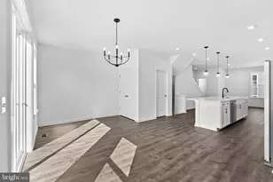 17990 Alicia Ave, Dumfries, VA 22026 - Photo 8