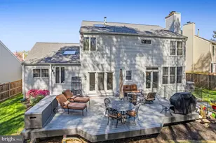 3937 Leaf Lawn Ln, Woodbridge, VA 22192 - Photo 46