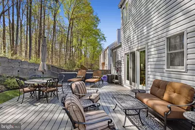3937 Leaf Lawn Lane, Woodbridge, VA 22192 - Photo 44