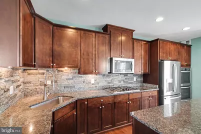 16700 Shackleford Way, Woodbridge, VA 22191 - Photo 12