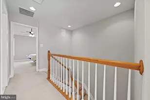 15330 Bronco Way, Woodbridge, VA 22193 - Photo 8