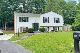 14358 Shaw Ct, Woodbridge, VA 22193 - Photo 2