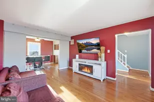 7526 Campbell Ct, Manassas, VA 20109 - Photo 10