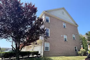 12951 Mandolin Ln, Woodbridge, VA 22192 - Photo 14