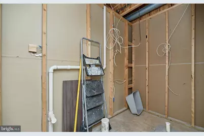 8300 Wallace Lane, Manassas, VA 20109 - Photo 36