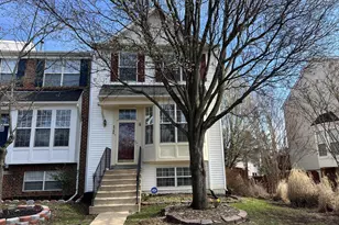 8300 Wallace Ln, Manassas, VA 20109 - Photo 2