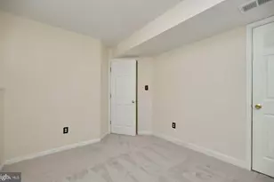 8300 Wallace Ln, Manassas, VA 20109 - Photo 38