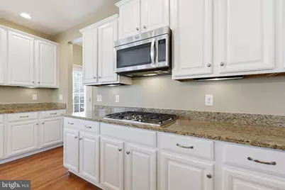 8970 Fenestra Place, Gainesville, VA 20155 - Photo 18