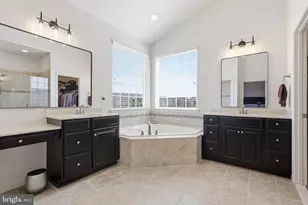 8970 Fenestra Pl, Gainesville, VA 20155 - Photo 4