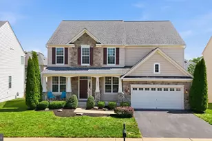 8970 Fenestra Pl, Gainesville, VA 20155 - Photo 58