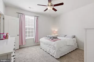 8970 Fenestra Pl, Gainesville, VA 20155 - Photo 36