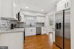 4008 Buckingham Ct, Dumfries, VA 22025 - Photo 4