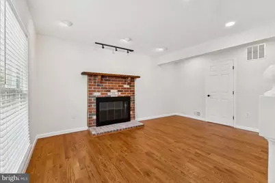 4008 Buckingham Court, Dumfries, VA 22025 - Photo 12