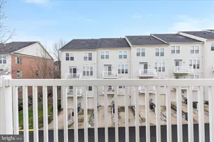 2464 Eastbourne Dr, Woodbridge, VA 22191 - Photo 24