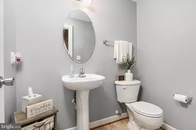 2464 Eastbourne Drive, Woodbridge, VA 22191 - Photo 26