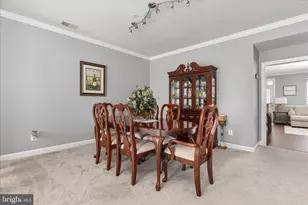 2464 Eastbourne Dr, Woodbridge, VA 22191 - Photo 10