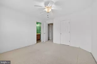 8166 Tenbrook Dr, Gainesville, VA 20155 - Photo 14