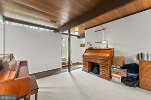 7202 Danny Ln, Manassas, VA 20112 - Photo 4