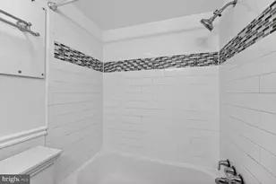 12753 Dara Dr, Woodbridge, VA 22192 - Photo 18