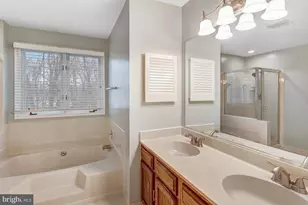 13012 Montpelier Ct, Woodbridge, VA 22192 - Photo 16