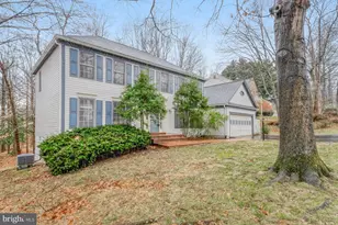 13012 Montpelier Ct, Woodbridge, VA 22192 - Photo 32