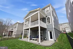 1555 Meadowlark Glen Rd, Dumfries, VA 22026 - Photo 4