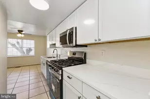 14872 Dorian Dr, Woodbridge, VA 22193 - Photo 10