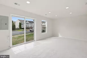 14275 Newbern Loop, Gainesville, VA 20155 - Photo 28