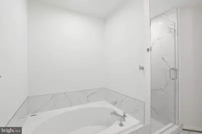 14275 Newbern Loop, Gainesville, VA 20155 - Photo 18