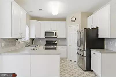 8607 Ellesmere Way, Bristow, VA 20136 - Photo 14