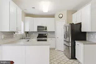 8607 Ellesmere Way, Bristow, VA 20136 - Photo 14