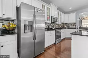 16729 Shackleford Way, Woodbridge, VA 22191 - Photo 8