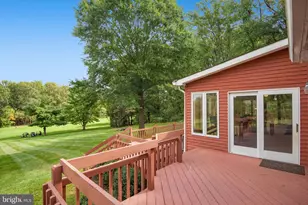 3819 Delashmutt Dr, Haymarket, VA 20169 - Photo 10