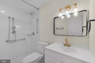 13899 Montoclair Ln, Woodbridge, VA 22193 - Photo 26