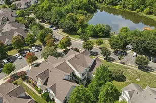 15776 Cool Spring Dr, Haymarket, VA 20169 - Photo 2