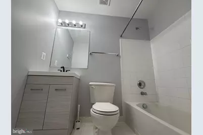 15670 Mendoza Ln, Woodbridge, VA 22191 - Photo 6