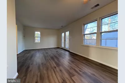 12335 Woodlawn Court, Woodbridge, VA 22192 - Photo 4