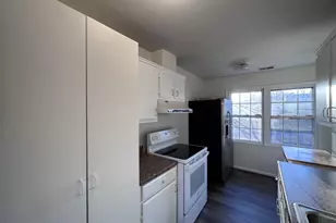 12335 Woodlawn Ct, Woodbridge, VA 22192 - Photo 6