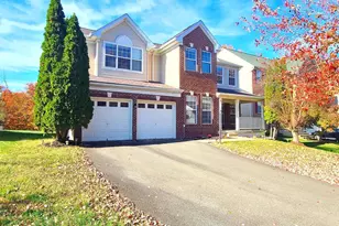 3746 Katie Pl, Triangle, VA 22172 - Photo 1