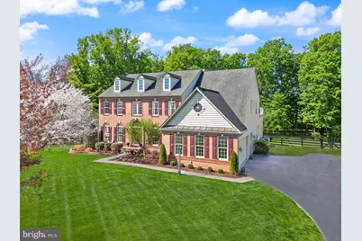 7130 Mercury Avenue, Haymarket, VA 20169 - Photo 2